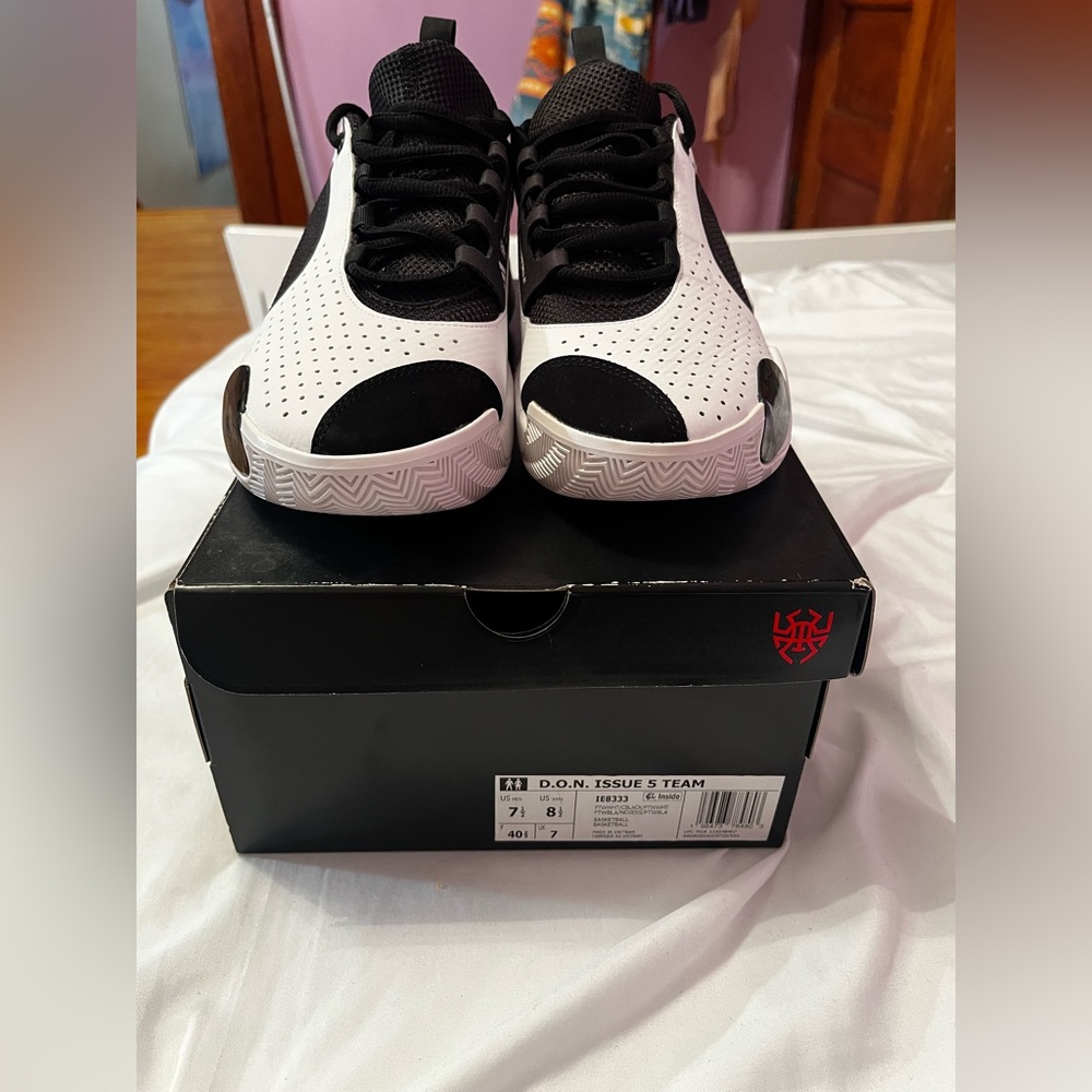 adidas D.O.N. Issue 5 Team Black and White Athletic Shoes